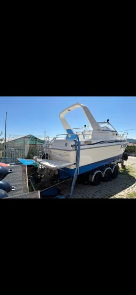 Моторна яхта Fairline, снимка 3 - Воден транспорт - 53322532