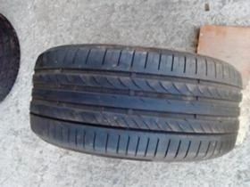 Гуми Летни 245/40R18, снимка 1