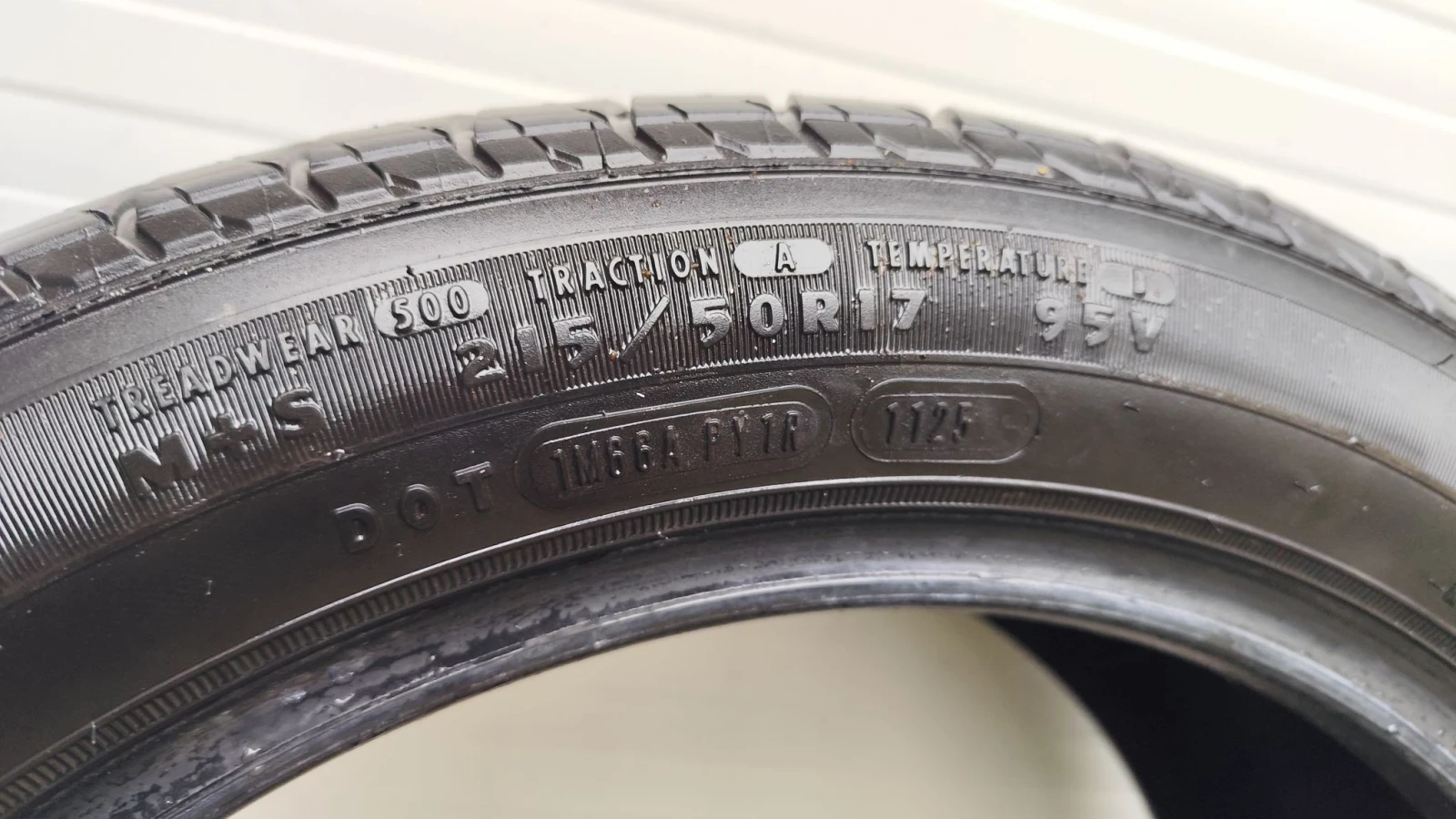 Гуми Всесезонни 215/50R17, снимка 5 - Гуми и джанти - 56681598