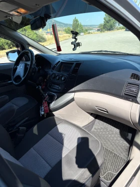 Mitsubishi Grandis 7 МЕСТА/ОБСЛУЖЕН, снимка 8