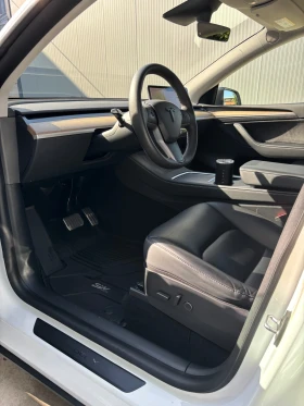 Tesla Model Y Long Range* dualmotor* европейска* AWD* 475кс., снимка 13
