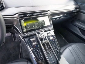 Aston Martin V8 Vantage = Black Pack = Гаранция, снимка 9