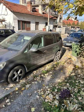 VW Touran 1.6 TDI, снимка 2