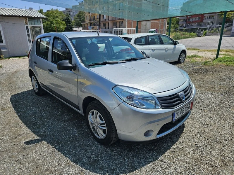 Dacia Sandero 1.4i..75кс..GPL..КЛИМАТИК ..ИТАЛИЯ, снимка 3 - Автомобили и джипове - 46796763