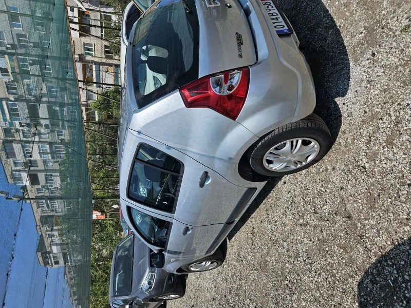 Dacia Sandero 1.4i..75кс..GPL..КЛИМАТИК ..ИТАЛИЯ, снимка 6 - Автомобили и джипове - 46796763