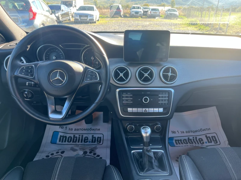 Mercedes-Benz CLA 180  AMG, снимка 11 - Автомобили и джипове - 47425017