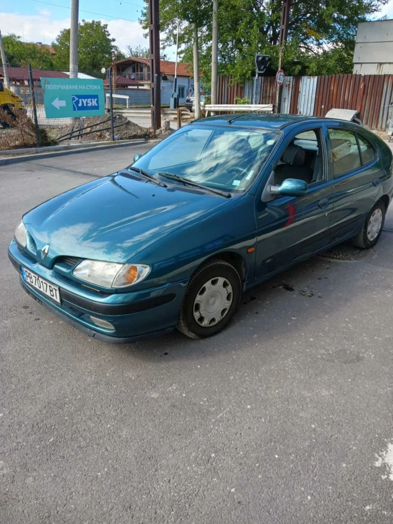 Renault Megane, снимка 4 - Автомобили и джипове - 47483742