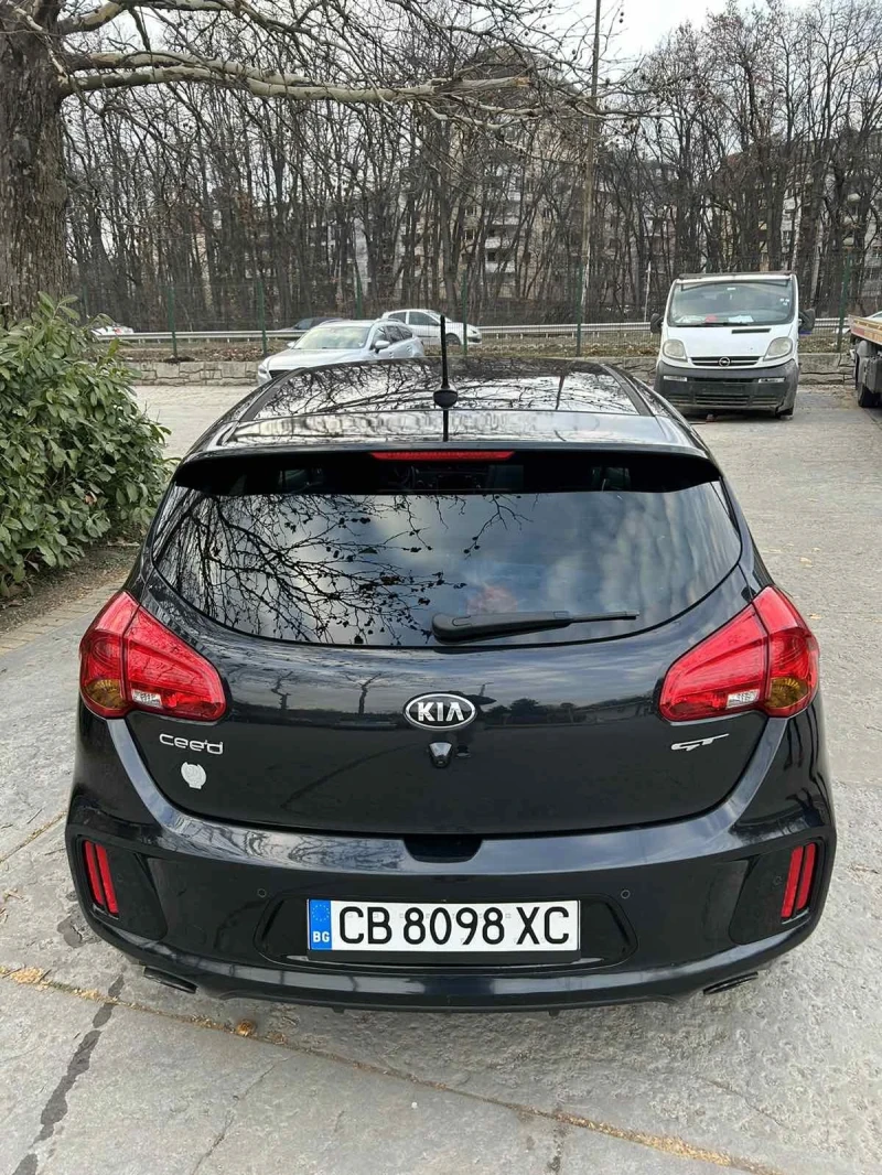 Kia Ceed GT, снимка 3 - Автомобили и джипове - 49172564