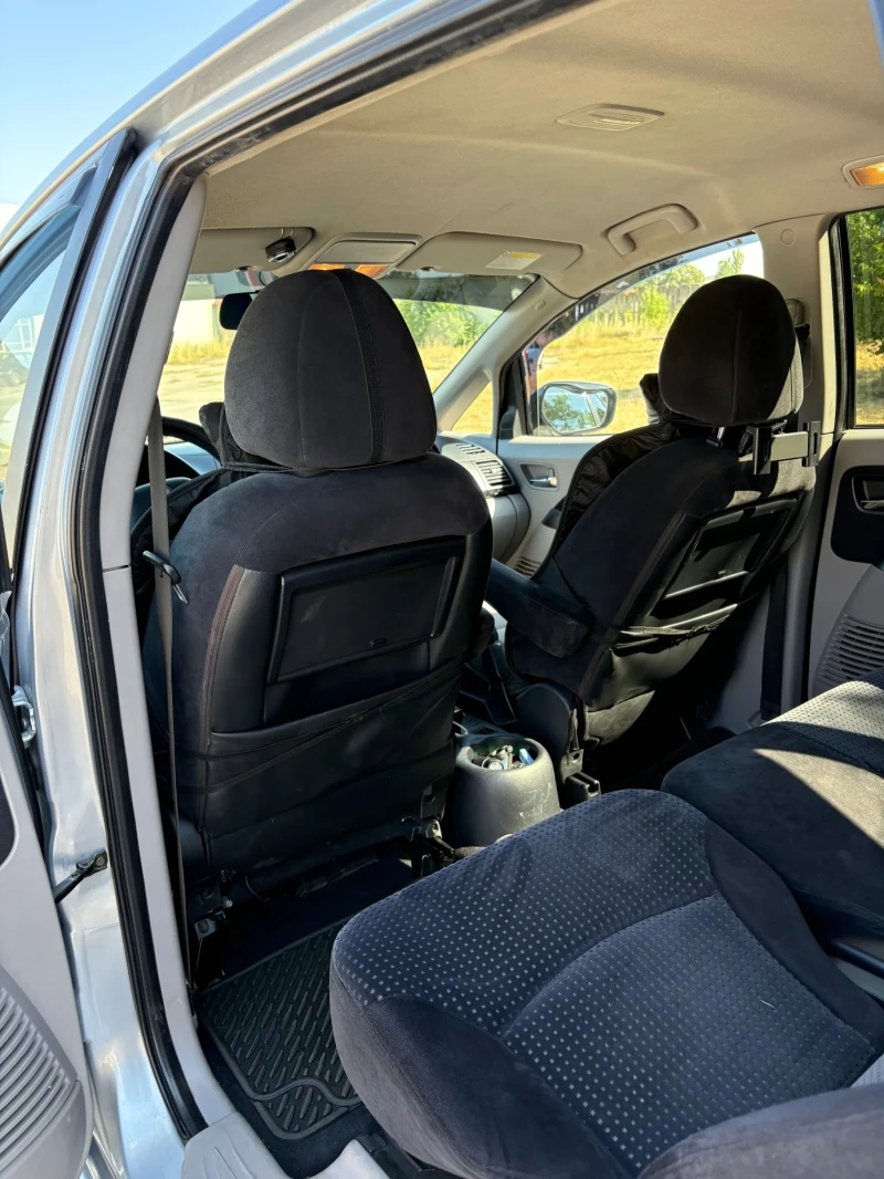 Mitsubishi Grandis 7 МЕСТА/ОБСЛУЖЕН, снимка 6 - Автомобили и джипове - 50797268