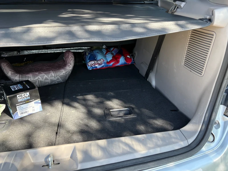 Mitsubishi Grandis 7 МЕСТА/ОБСЛУЖЕН, снимка 11 - Автомобили и джипове - 50797268