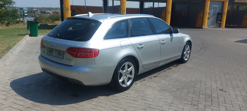 Audi A4 2.0TDI, снимка 8 - Автомобили и джипове - 52378301