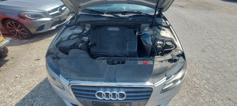 Audi A4 2.0TDI, снимка 12 - Автомобили и джипове - 52378301