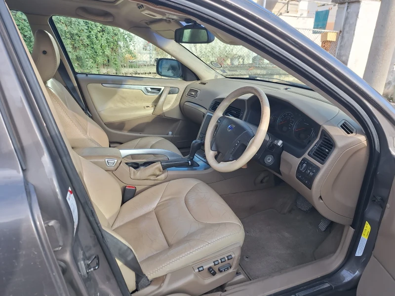 Volvo Xc70, снимка 5 - Автомобили и джипове - 52476216