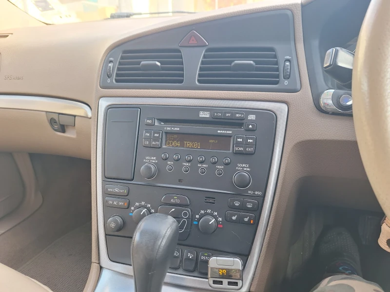 Volvo Xc70, снимка 7 - Автомобили и джипове - 52476216