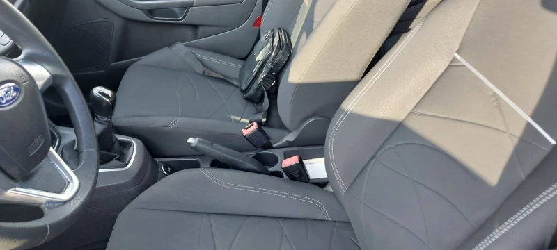 Ford Fiesta 1.0, снимка 8 - Автомобили и джипове - 52775691