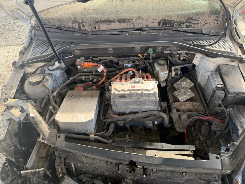 VW Golf, снимка 9 - Автомобили и джипове - 53141170