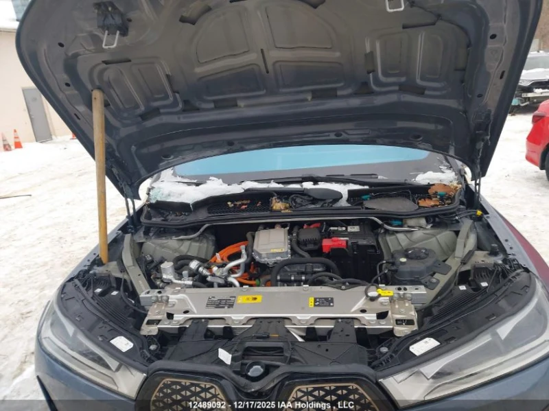 BMW iX XDRIVE50 * CARFAX* 360 КАМЕРИ* ПОДГРЕВИ, снимка 14 - Автомобили и джипове - 53344997