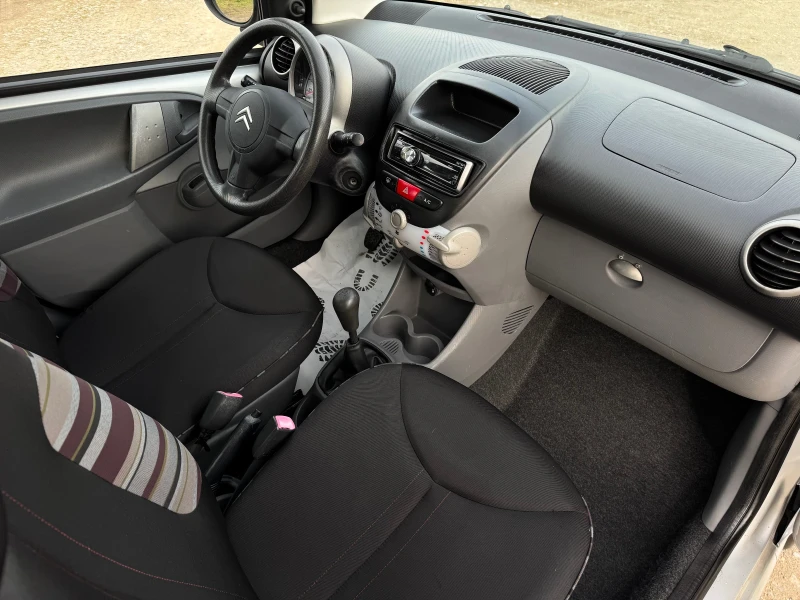 Citroen C1 1.0 КАТО НОВА, снимка 11 - Автомобили и джипове - 53355856