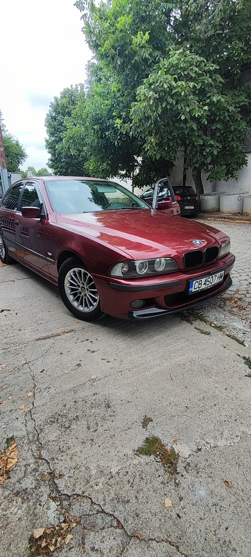 BMW 520, снимка 8 - Автомобили и джипове - 53404413