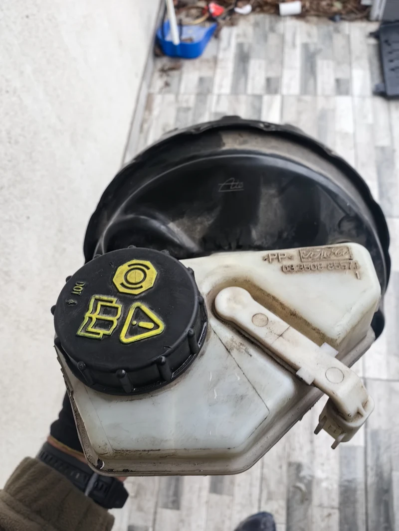 Volvo V70, снимка 15 - Автомобили и джипове - 53498480