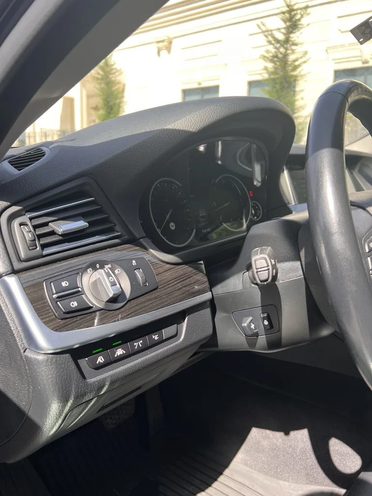 BMW 530 X drive, снимка 5 - Автомобили и джипове - 49375762