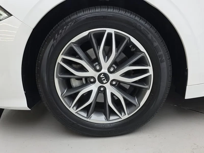 Kia K5 2.0 - САМО 30% АВАНС, снимка 5 - Автомобили и джипове - 55734823