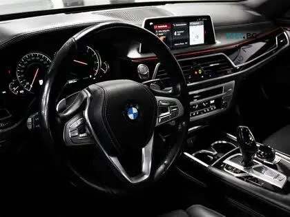 BMW 750 xDrive * 360 * АвтоКредит * (ЦЕНА ДО БГ), снимка 9 - Автомобили и джипове - 55930889