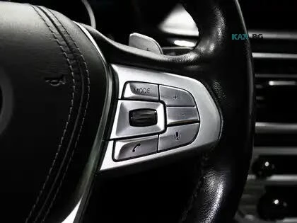 BMW 750 xDrive * 360 * АвтоКредит * (ЦЕНА ДО БГ), снимка 11 - Автомобили и джипове - 55930889