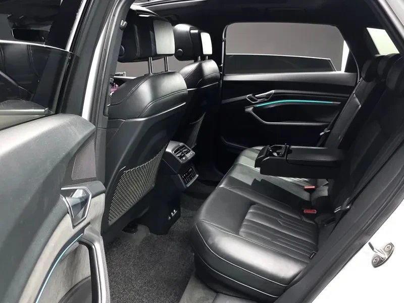 Audi E-Tron 40 Premium - ���� 30% ����� | Mobile.bg � ����������� 11