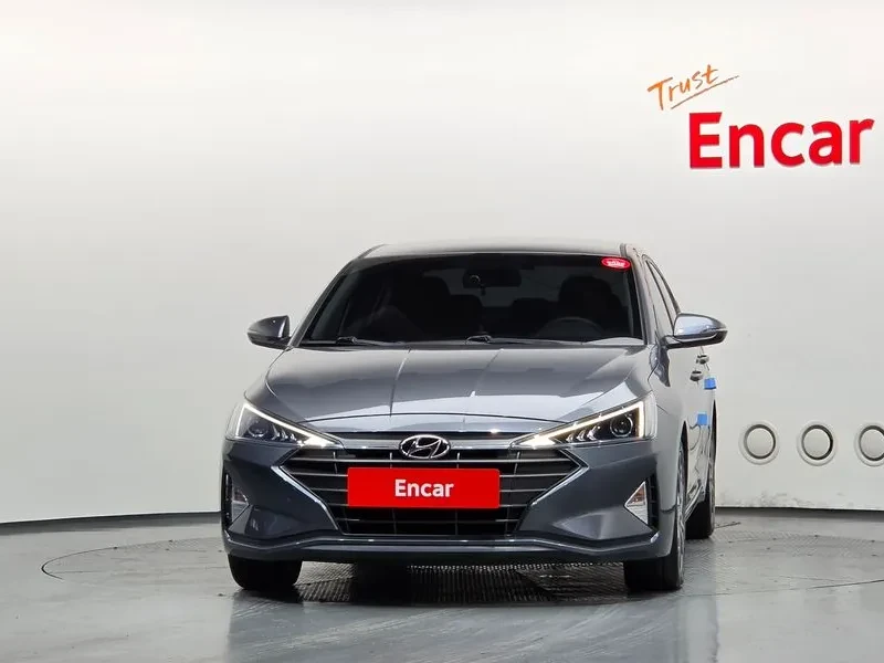 Hyundai Elantra AVANTE 1.6 STYLE  ���������| �������| ������ | Mobile.bg � ����������� 3