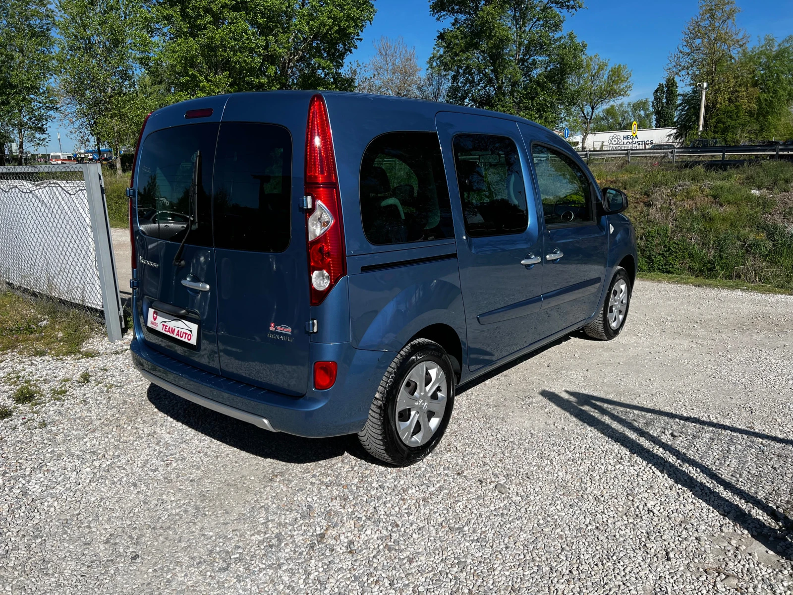 Renault Kangoo 1.6i LUX EDITION  - изображение 6