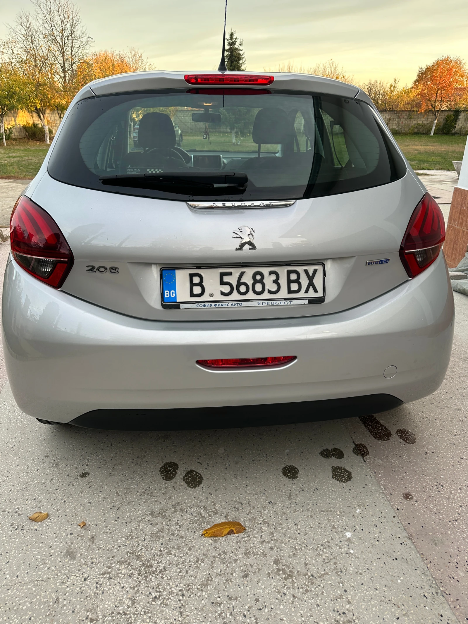 Peugeot 208  - изображение 6