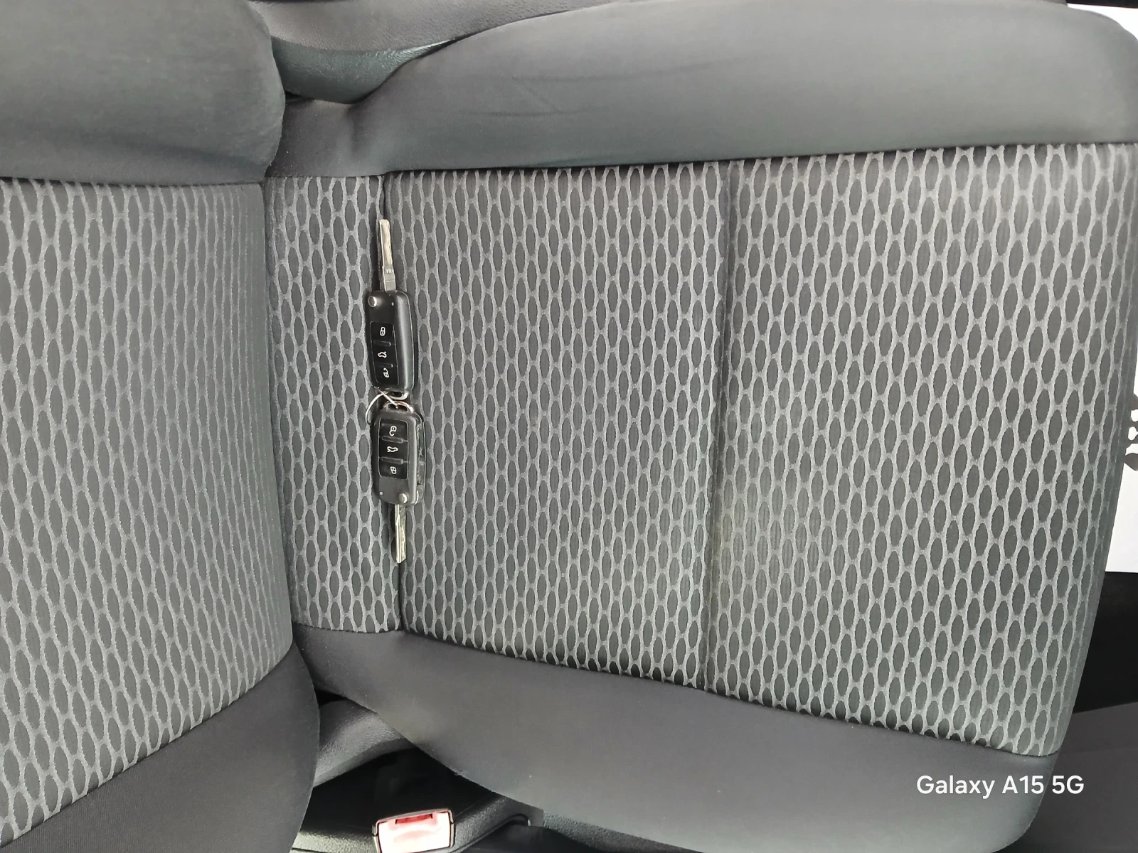 VW Golf 1.6i 102�� ��� | Mobile.bg � ����������� 14