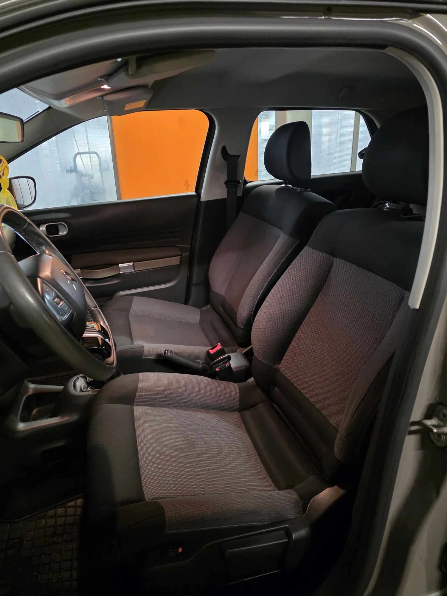 Citroen C4 Cactus 1.2 i 82hp.Navi Evro 6 - изображение 10
