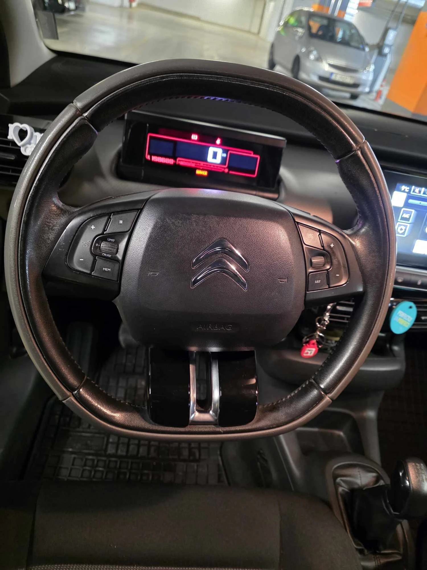 Citroen C4 Cactus 1.2 i 82hp.Navi Evro 6 - изображение 9