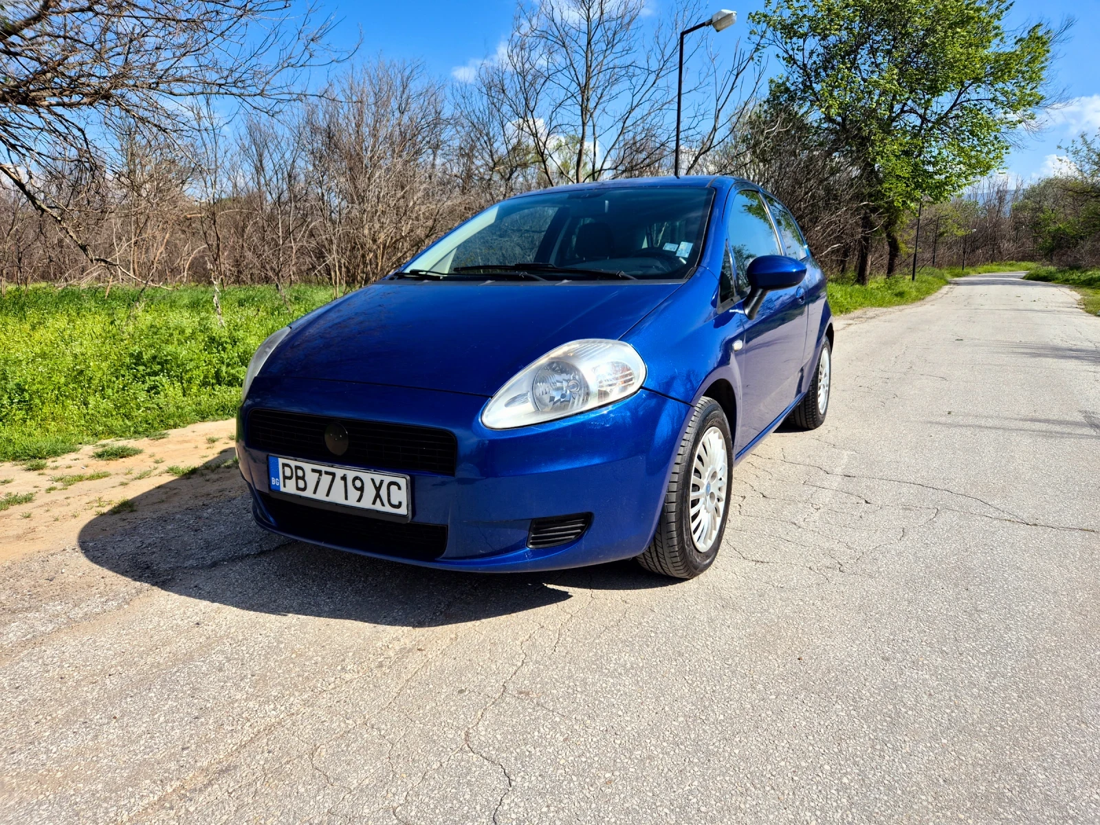 Fiat Punto Grande Punto 1.4 /16v 6 скорости ГАЗ - изображение 7
