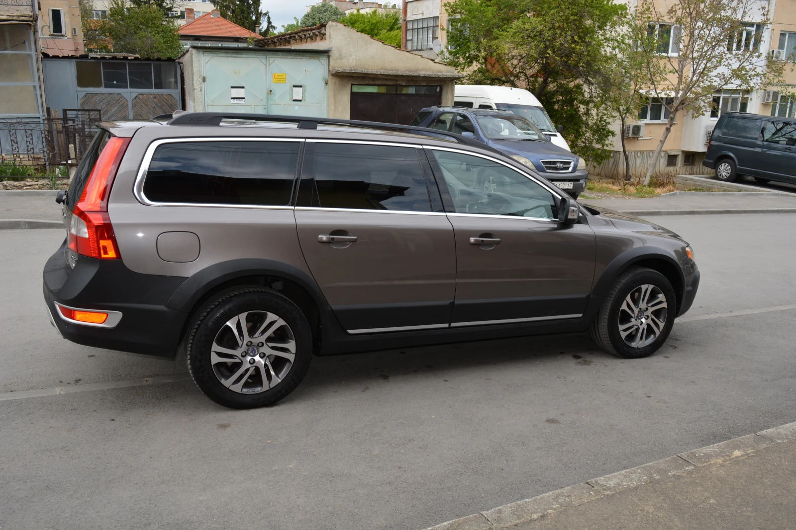 Volvo Xc70 D5 - изображение 2