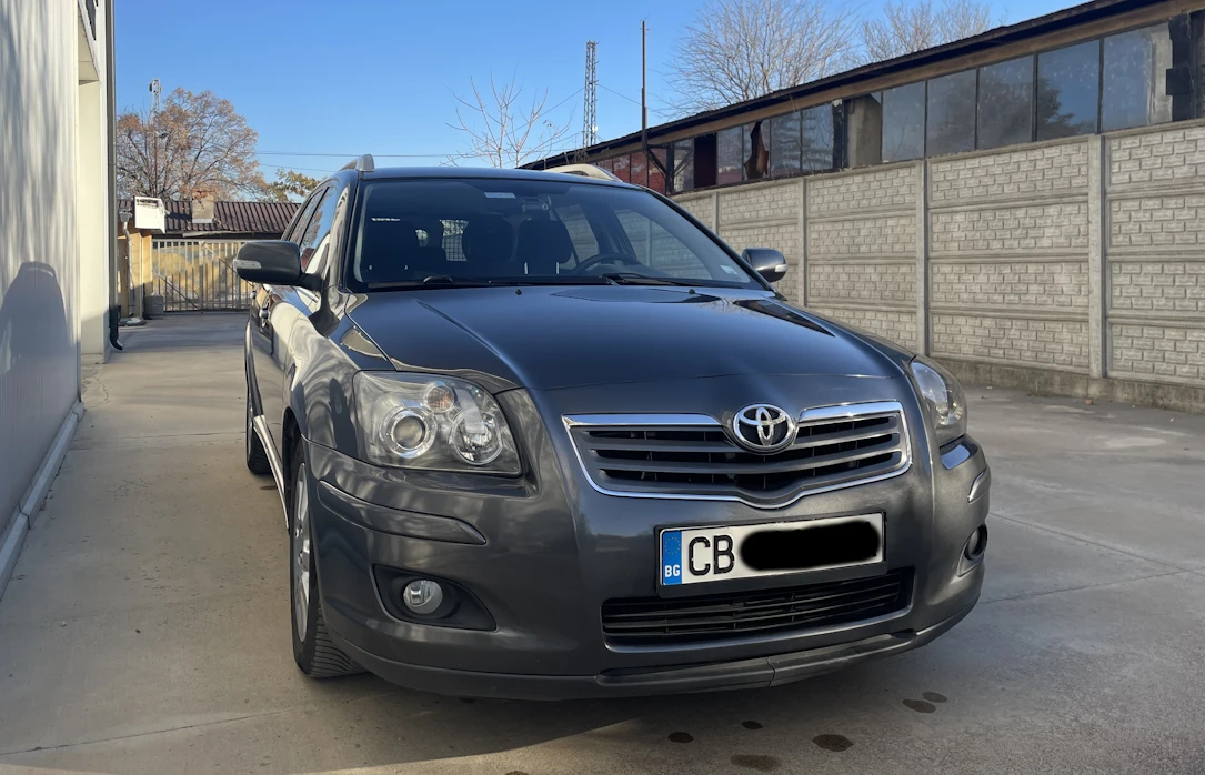 Toyota Avensis T25 2.2 D-4D 150hp фейслифт | Mobile.bg — изображение 1