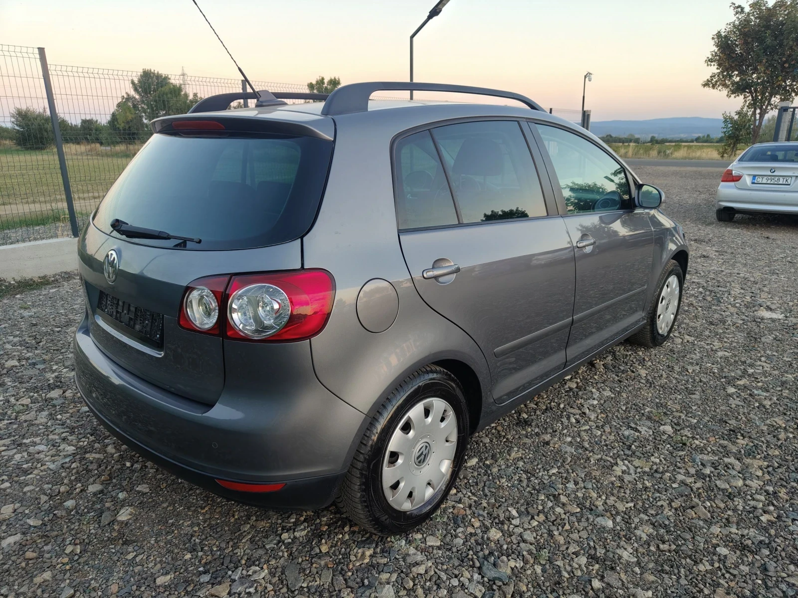 VW Golf Plus 1.6 102 КС Klima Navi  - изображение 6