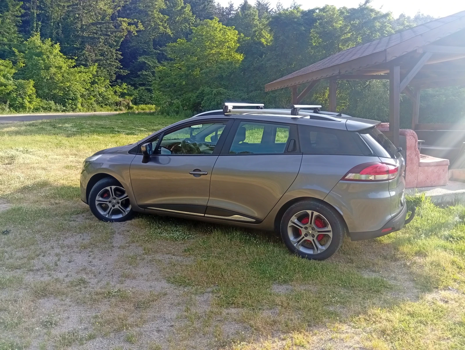 Renault Clio 1.5DCI, снимка 8 - Автомобили и джипове - 54703641