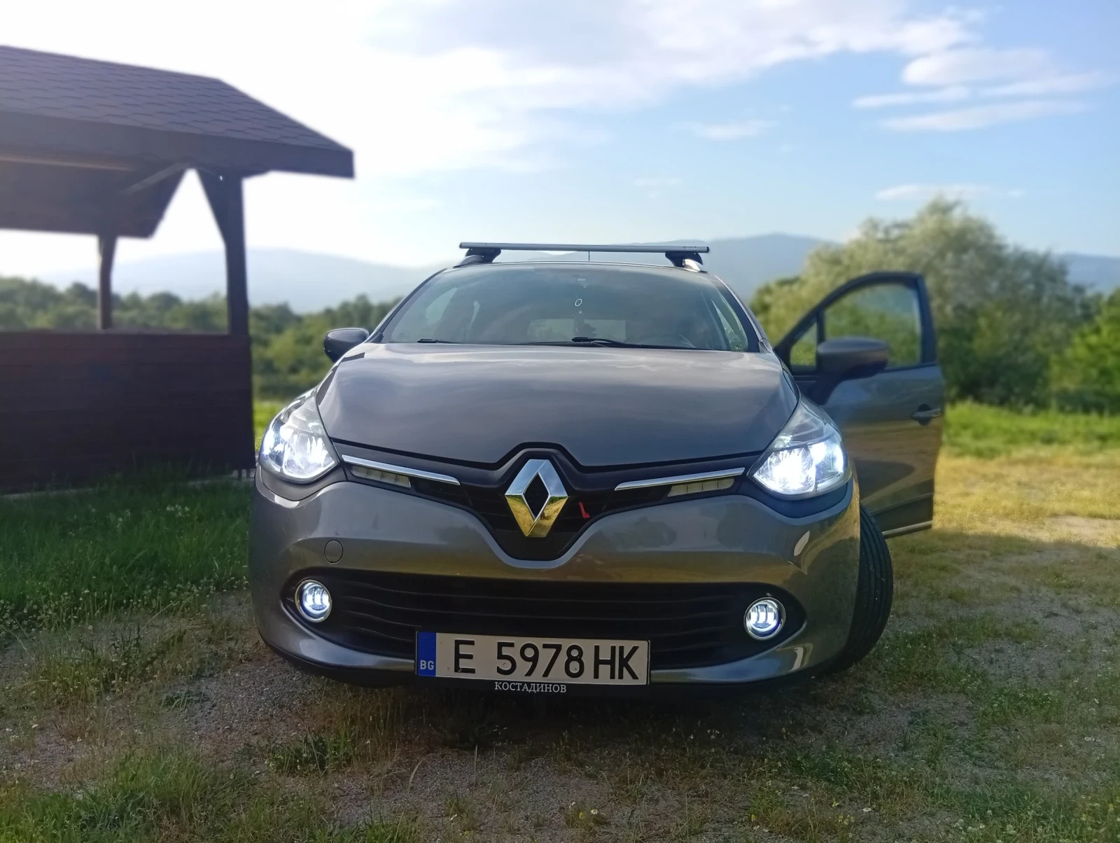 Renault Clio 1.5DCI, снимка 17 - Автомобили и джипове - 54703641
