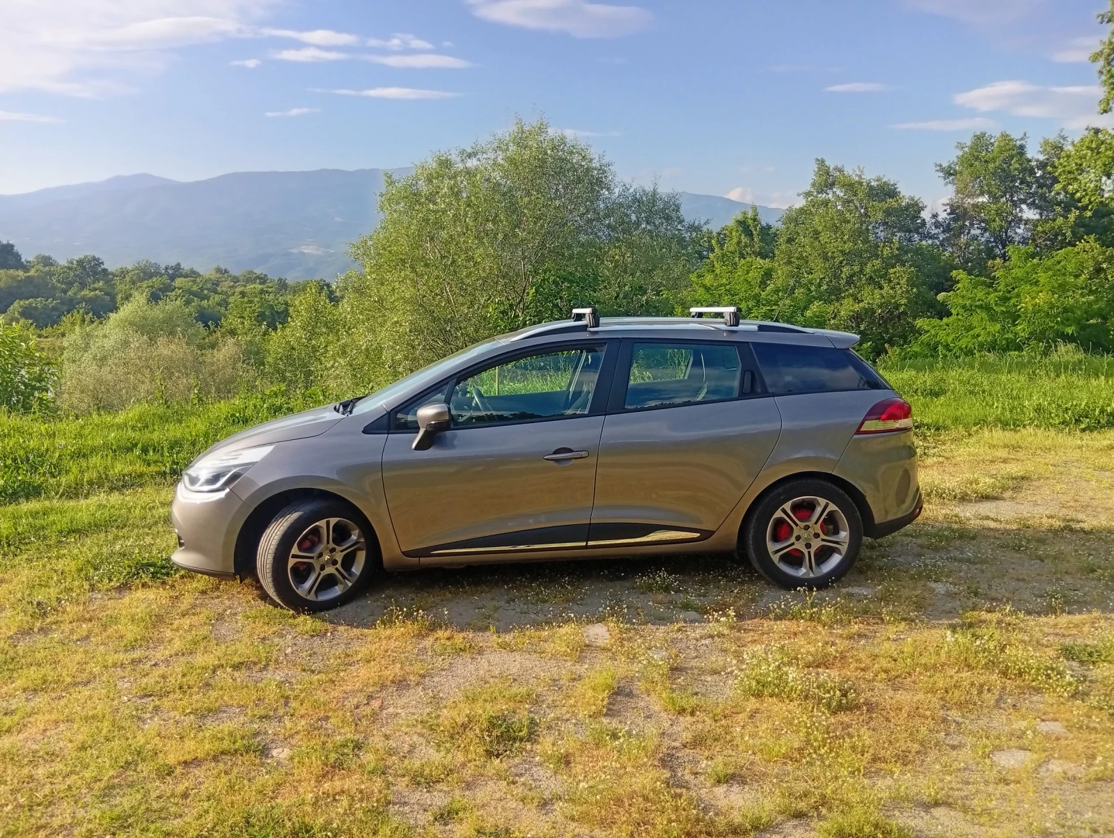 Renault Clio 1.5DCI, снимка 4 - Автомобили и джипове - 54703641