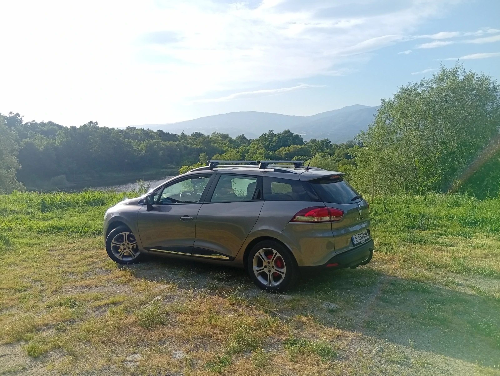 Renault Clio 1.5DCI, снимка 5 - Автомобили и джипове - 54703641