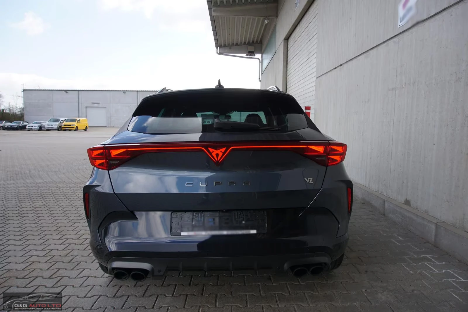 Cupra Formentor 2.0TSI/333HP/VZ/4DRIVE/PANO/CAM/MEMO/CPLAY/386q, снимка 7 - Автомобили и джипове - 54823530