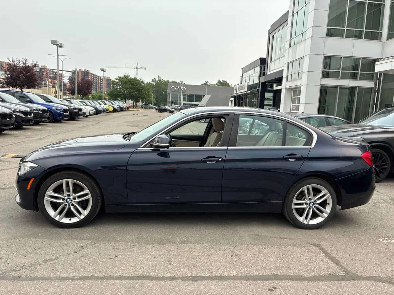 BMW 330 * xDrive * CARFAX * �� ���������������� �� ��� | Mobile.bg � ����������� 2