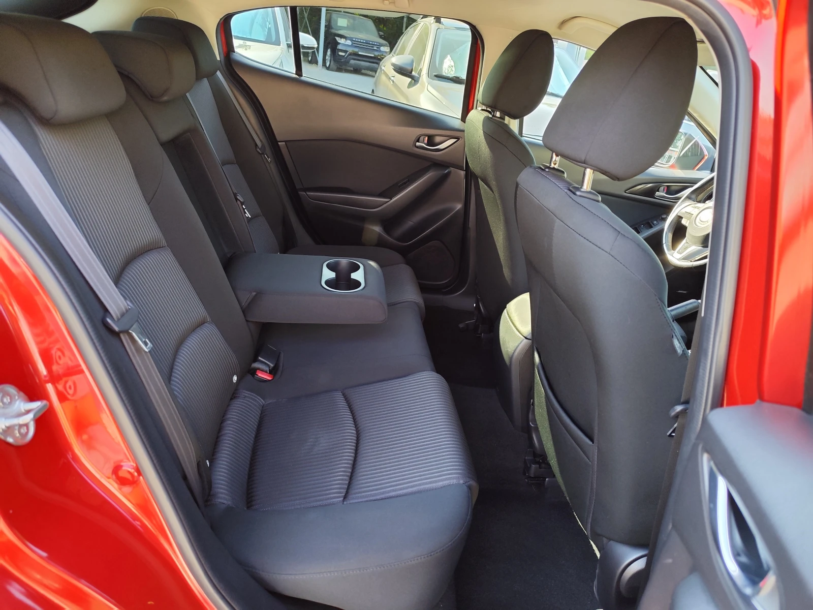 Mazda 3 2.2D* SKYACTIV* XENON* NAVI* KAMEPA* HEAD UP* , снимка 12 - Автомобили и джипове - 55550817
