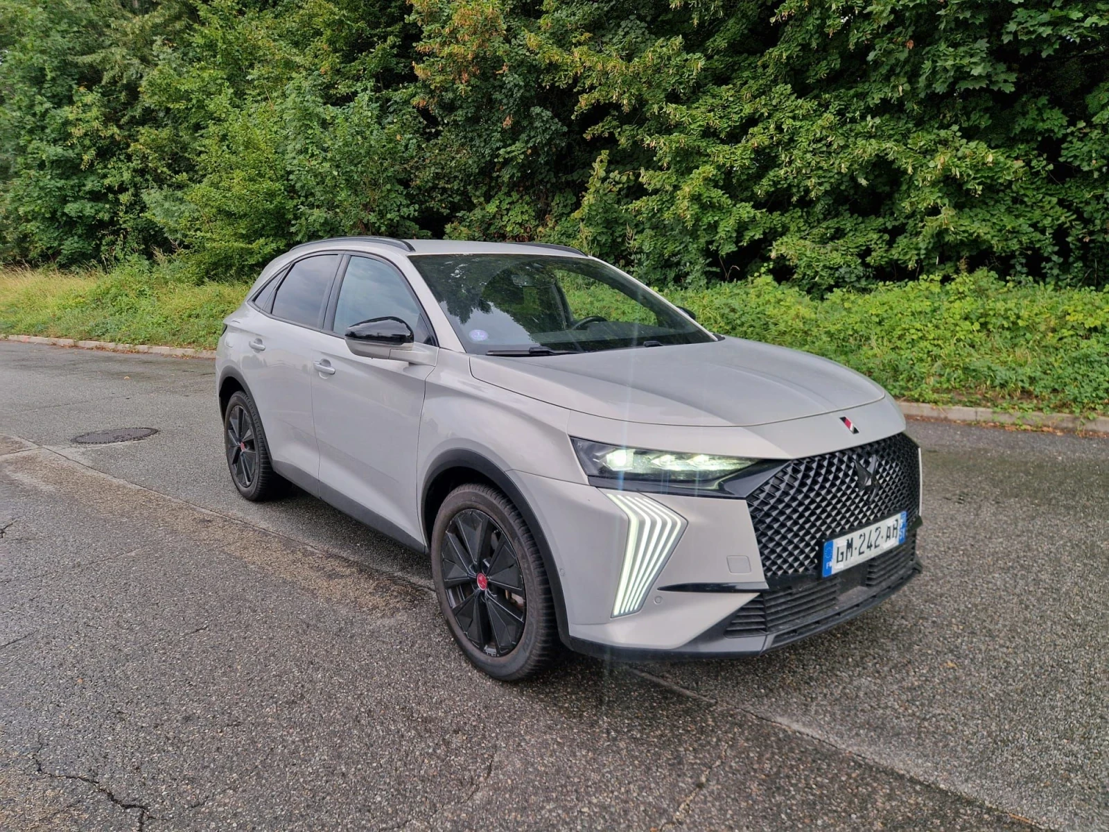 DS DS 7 1.6 E-TENSE 300 PERFORMANCE LINE 4WD EAT8 | Mobile.bg � ����������� 1