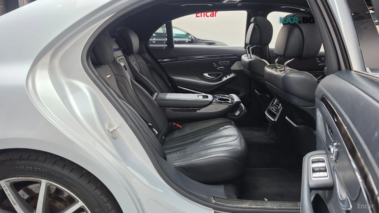 Mercedes-Benz S 63 AMG 4MATIC* HUD* 360* МАСАЖИ* ПАНО, снимка 10 - Автомобили и джипове - 55833028