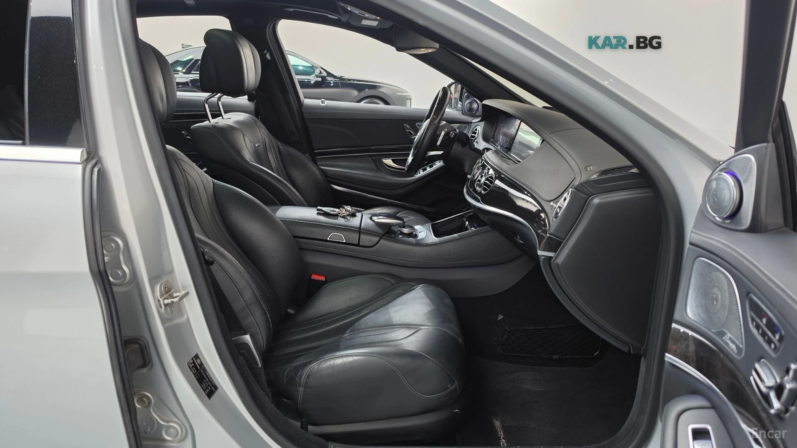 Mercedes-Benz S 63 AMG 4MATIC* HUD* 360* МАСАЖИ* ПАНО, снимка 9 - Автомобили и джипове - 55833028
