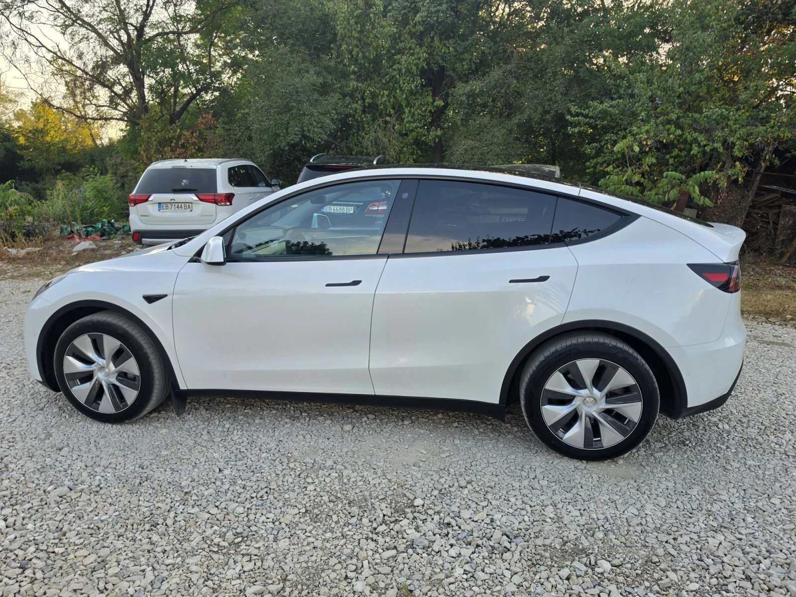 Tesla Model Y Long Range AWD Теглич, снимка 6 - Автомобили и джипове - 55950726